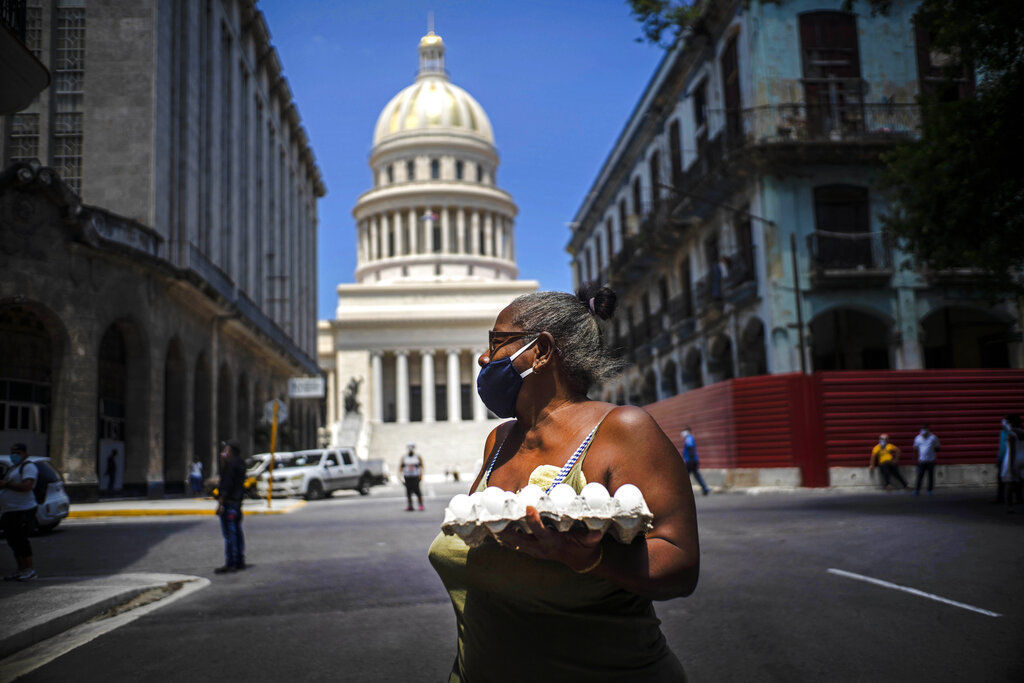 APTOPIX Virus Outbreak Cuba
